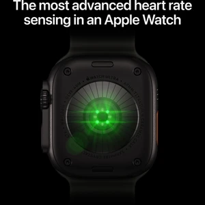 Apple Watch Ultra 4 Black W / Burgundy Trail Loop B